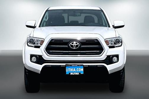 Super White 2017 Toyota Tacoma SR5