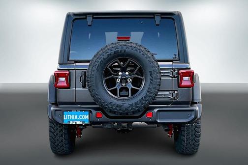 Granite Crystal Clearcoat Metallic 2026 Jeep Wrangler Sport