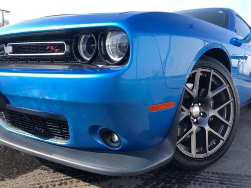 2016 Dodge Challenger R/T Scat Pack