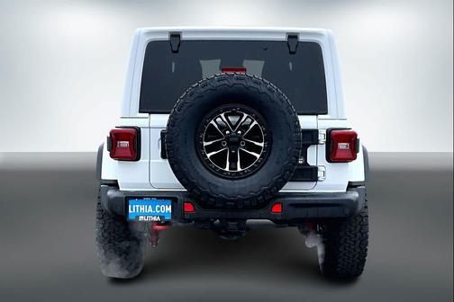 Bright White Clearcoat 2026 Jeep Wrangler Rubicon