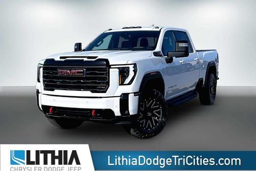 White 2025 GMC Sierra 3500 AT4