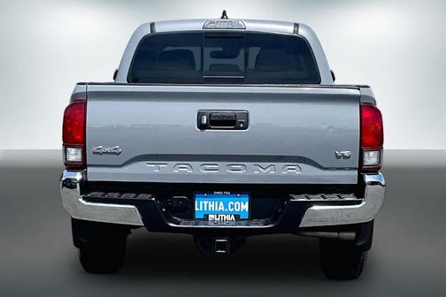 Cement 2020 Toyota Tacoma SR5