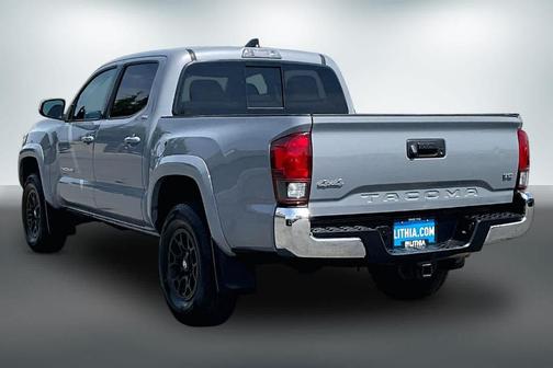 Cement 2020 Toyota Tacoma SR5