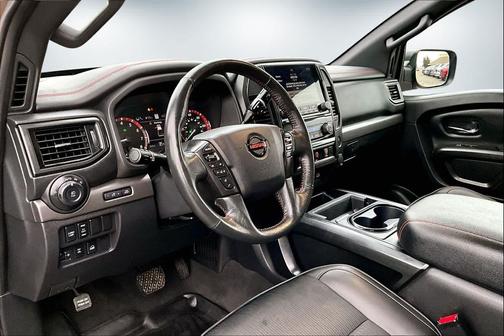 2022 Nissan Titan PRO-4X
