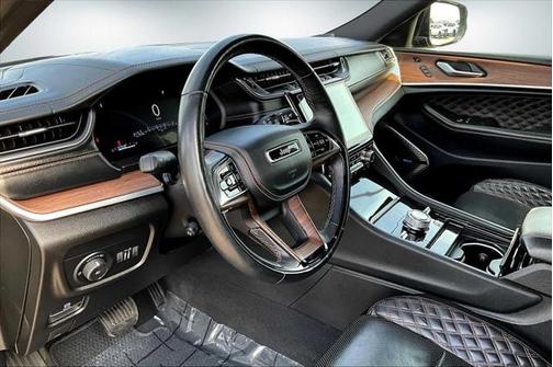 2021 Jeep Grand Cherokee L Summit