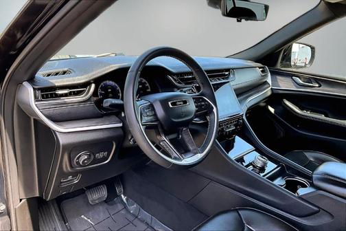 Diamond Black 2024 Jeep Grand Cherokee Limited