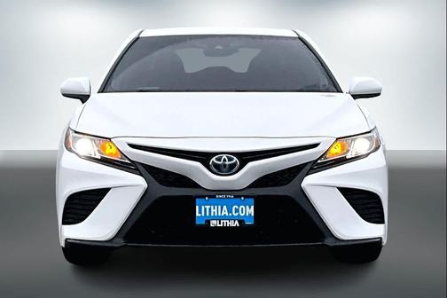 2018 Toyota Camry Hybrid SE