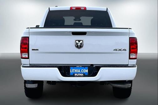 2022 RAM 1500 Classic SLT