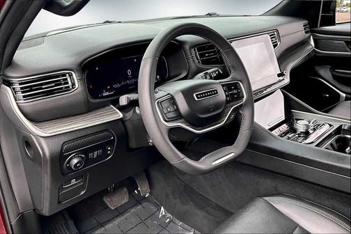 2023 Jeep Wagoneer Series III