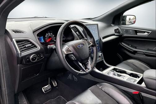 2023 Ford Edge ST