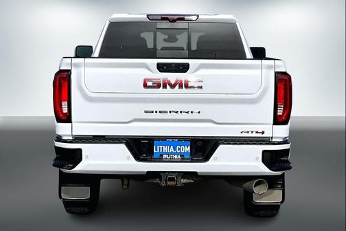 2023 GMC Sierra 2500 AT4