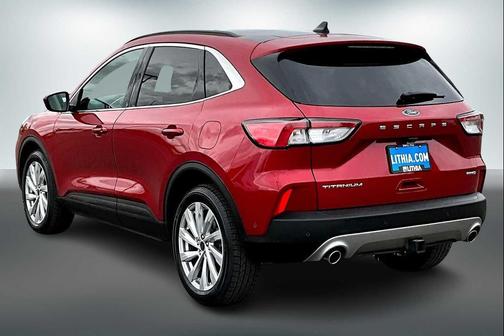 2022 Ford Escape Titanium