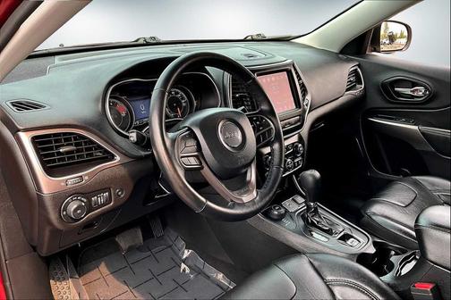 2021 Jeep Cherokee Latitude Lux