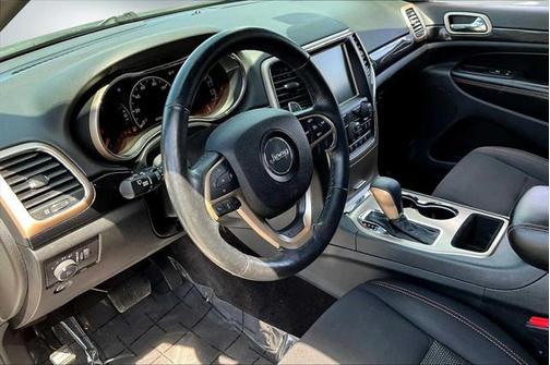 2016 Jeep Grand Cherokee Laredo