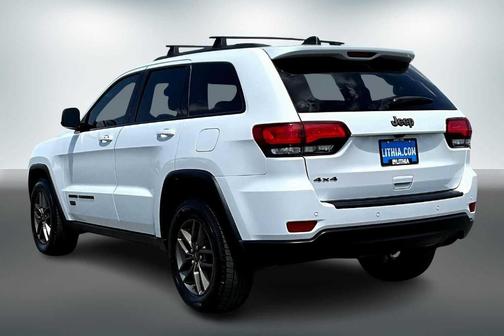 2016 Jeep Grand Cherokee Laredo