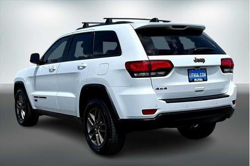 2016 Jeep Grand Cherokee Laredo