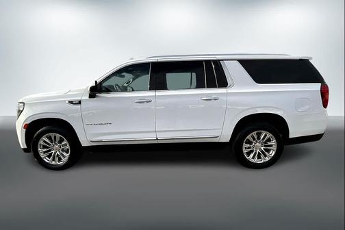 2022 GMC Yukon XL SLT