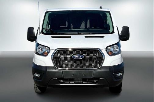 2024 Ford Transit-250 