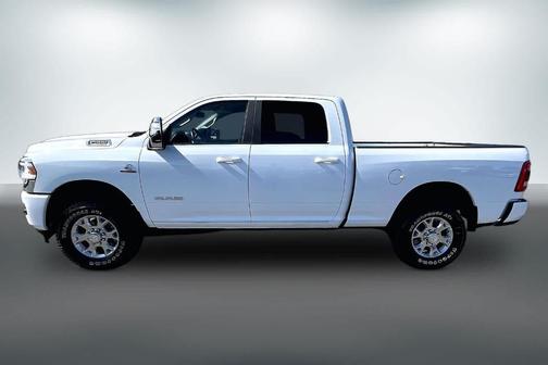 Bright White Clearcoat 2024 RAM 2500 Laramie
