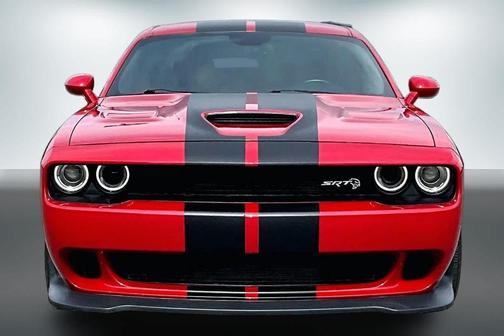 Redline Red Tricoat Pearl 2016 Dodge Challenger SRT Hellcat