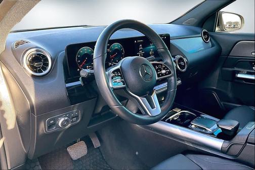 2022 Mercedes-Benz GLA 250 Base 4MATIC