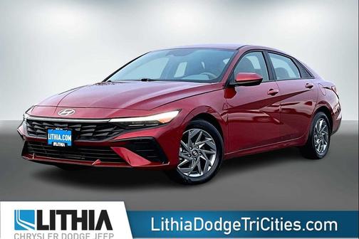 2024 Hyundai ELANTRA SEL