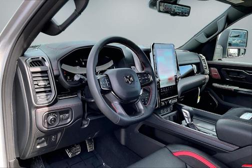 Silver Zynith 2026 RAM 1500 RHO