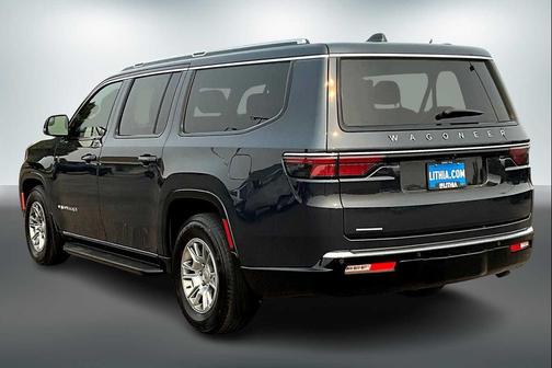 2023 Jeep Wagoneer L Base