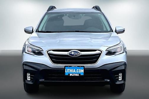 Ice Silver Metallic 2020 Subaru Outback Premium