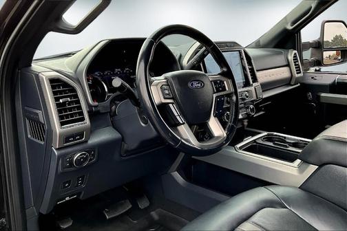 2022 Ford F-350 Platinum