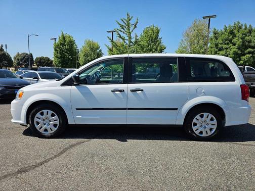 2014 Dodge Grand Caravan AVP/SE