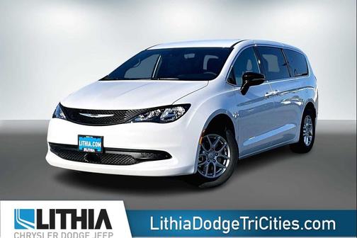 2026 Chrysler Voyager LX