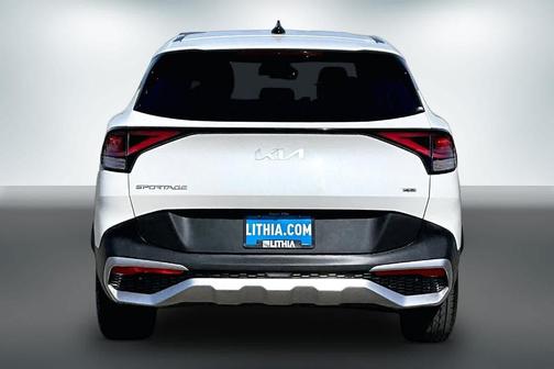 Snow White Pearl 2023 Kia Sportage LX