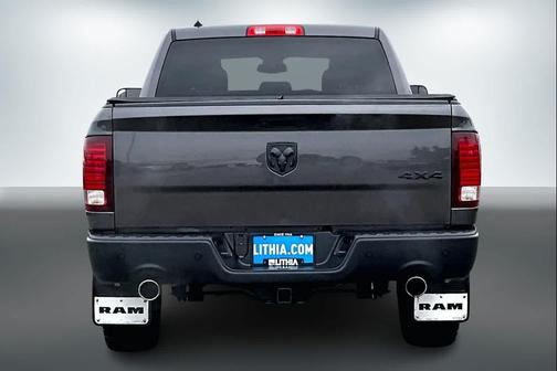 2021 RAM 1500 Classic SLT