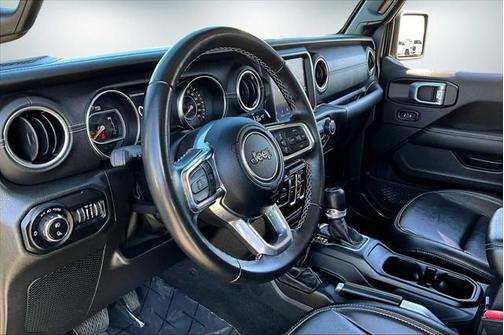 2021 Jeep Gladiator Overland