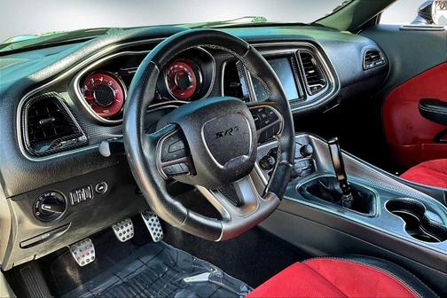 2016 Dodge Challenger SRT Hellcat
