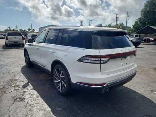 2025 Lincoln Aviator Reserve AWD