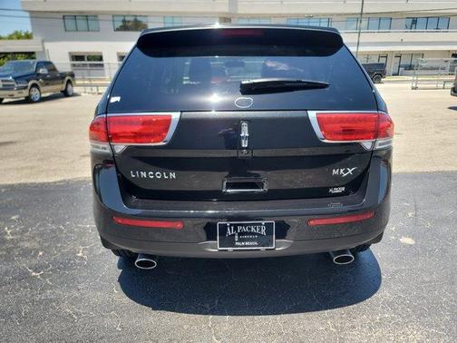 2014 Lincoln MKX Base