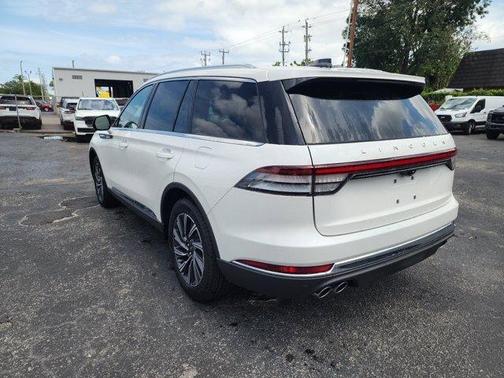2025 Lincoln Aviator Premiere