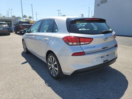 2018 Hyundai Elantra GT Base
