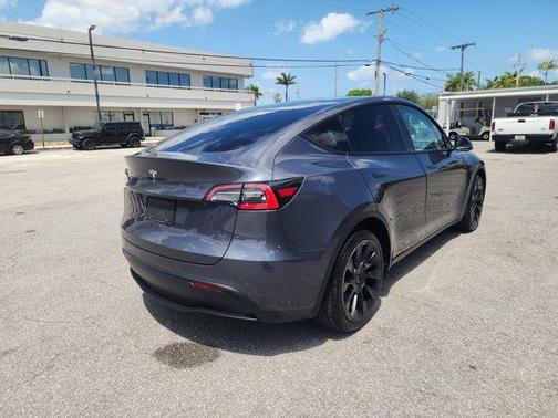 2021 Tesla Model Y Standard Range