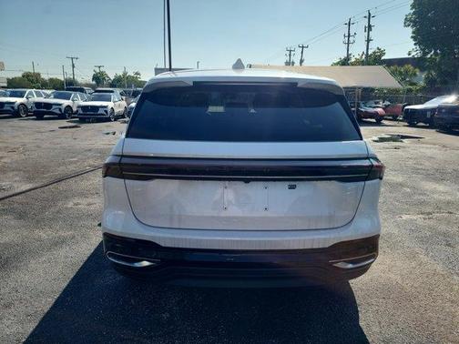 2025 Lincoln Nautilus Premiere