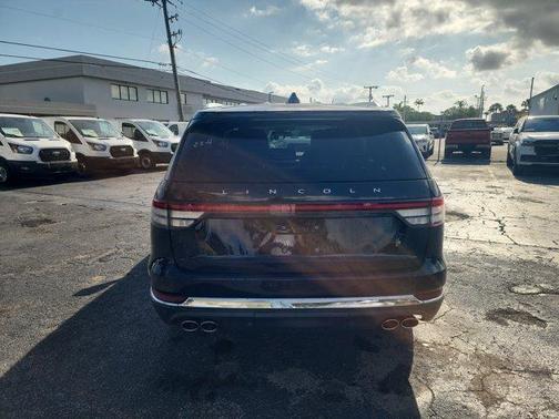 2025 Lincoln Aviator Reserve AWD