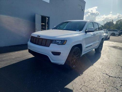 2019 Jeep Grand Cherokee Altitude