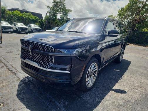 2025 Lincoln Navigator Reserve