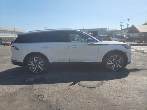 2025 Lincoln Aviator Reserve AWD