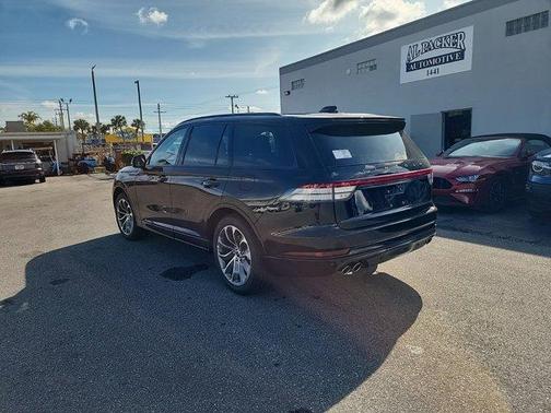 2025 Lincoln Aviator Premiere