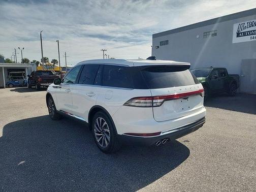 2025 Lincoln Aviator Premiere