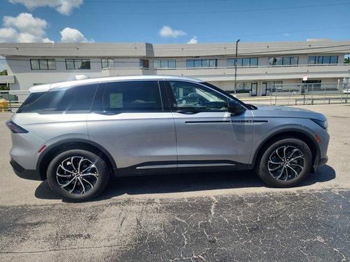 2025 Lincoln Nautilus Premiere