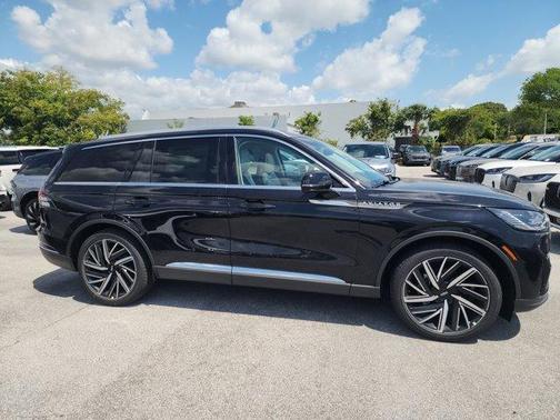 2025 Lincoln Aviator Reserve AWD
